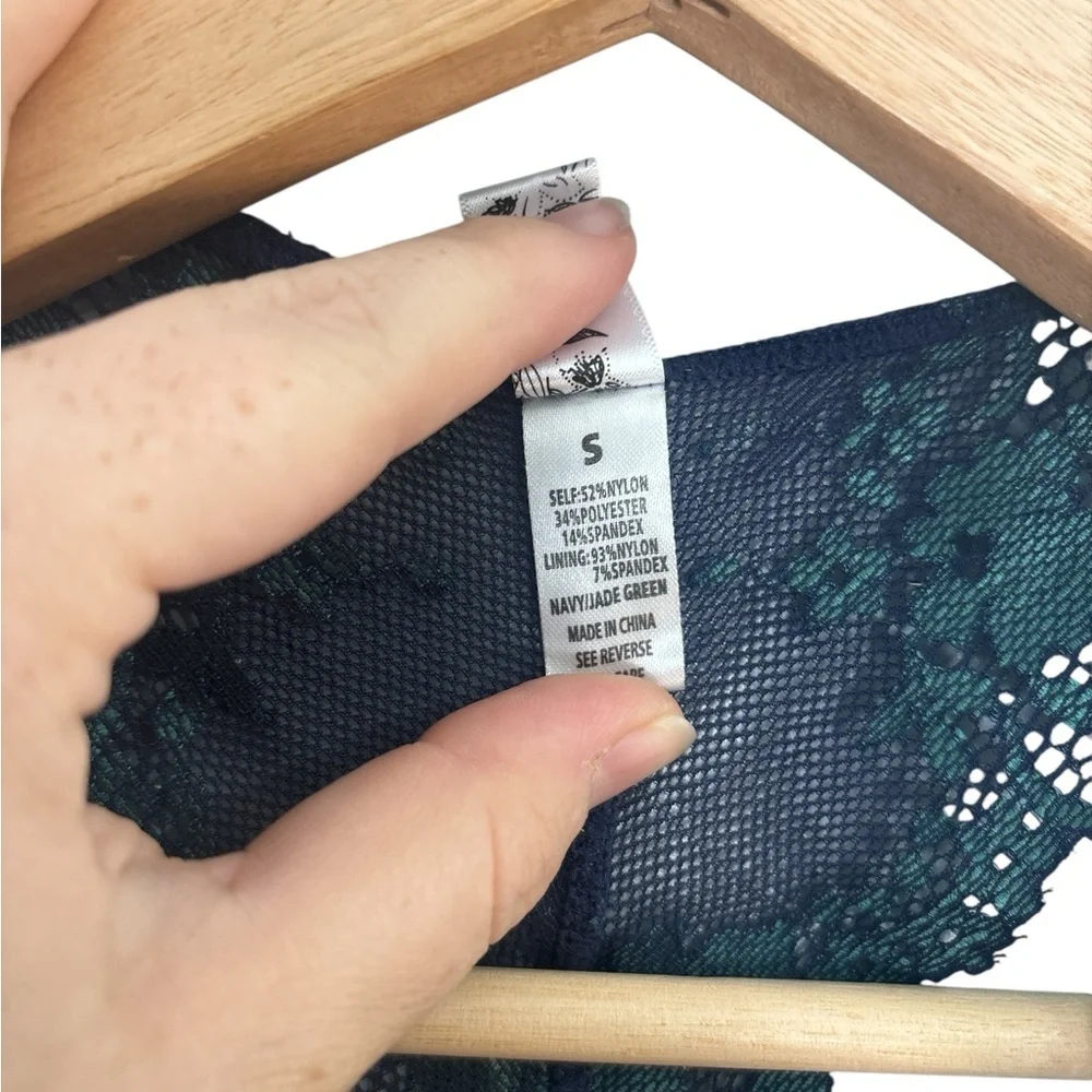 Wishlist‎ Green & Black Racerback Lace Bralette Size Small